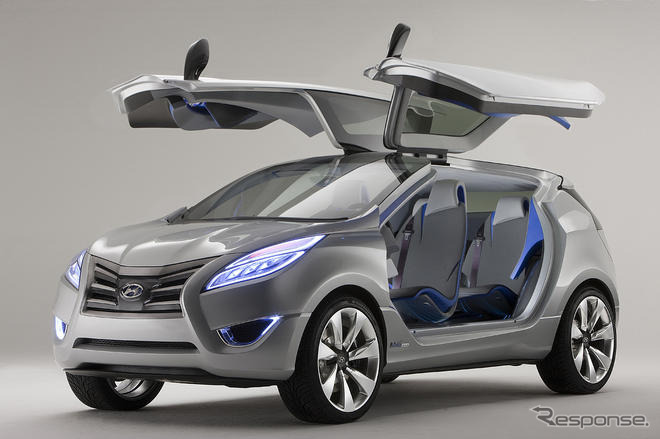 【ニューヨークモーターショー09】ヒュンダイからガルウイングのハイブリッドSUV