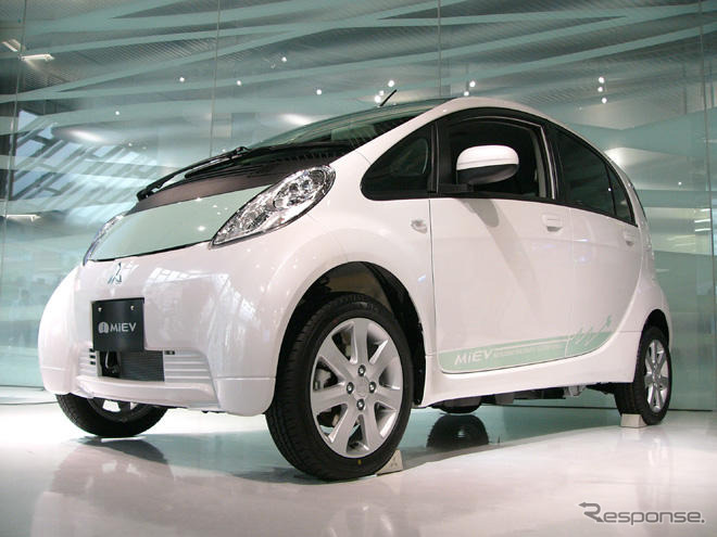 【三菱 i-MiEV 発表】ダンロップ SP SPORT 2030を装着