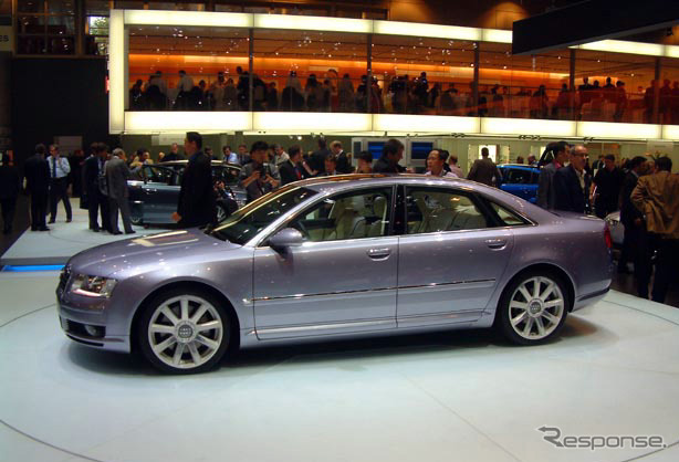 【パリ・ショー2002続報】新型アウディ『A8』---大型高級車が続々と出るワケ