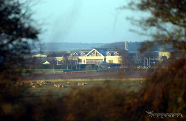 アロウズ、ドイツの投資家グループとの契約を発表