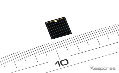 世界最高変換効率35.8％を達成した化合物3接合型太陽電池セル