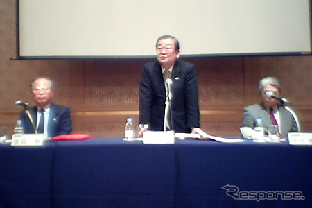 【トヨタ、国内販売網を再編】2ブランド5チャネル---新「商品・流通政策」