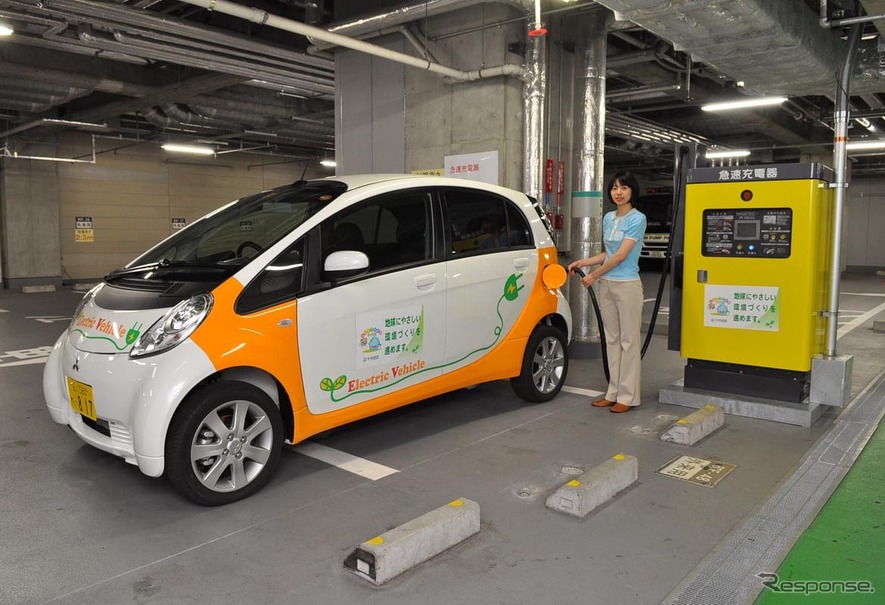 カーシェアリングで利用できる千代田区の公用i-MiEV
