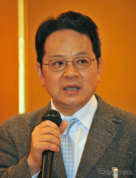 新会長に就任した荒井寿一氏。（撮影＝中島みなみ）