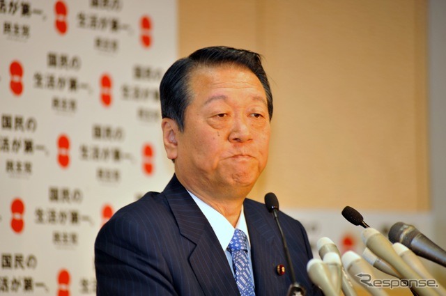 写真は23日夕・小沢幹事長定例記者会見（撮影＝中島みなみ）