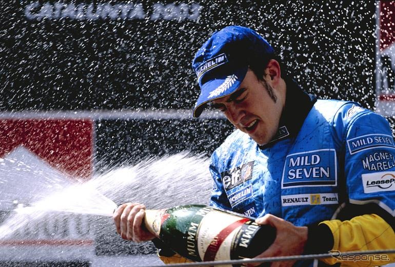 アロンソ、母国ファンが大歓迎