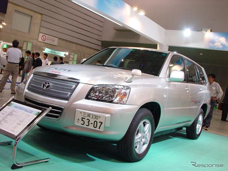 【人とくるまのテクノロジー】普段見られない、こんなクルマも……乗れる!