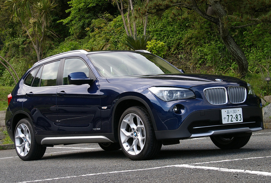 X1 xDrive 25i（18インチホイール）