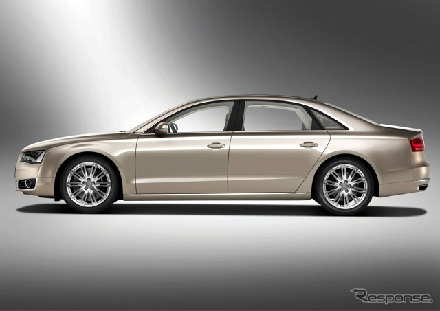 A8L W12 クワトロ