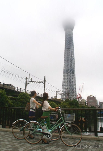 新店舗の墨田押上店は東京スカイツリーのふもとに位置する。観光向けにEVや電動アシスト自転車の利用促進を図る