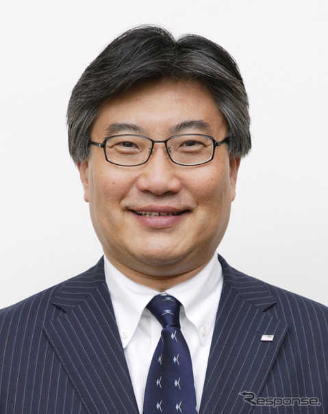 2011年1月1日付で新社長に就任する亀井克信氏