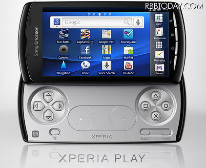 Sony Ericsson、ゲーム機と融合したスマートフォン「XPERIA PLAY」を公開！ Xperia PLAY Xperia PLAY