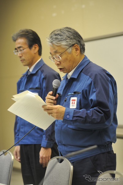 （20日・東電本店）　撮影＝石田信一郎