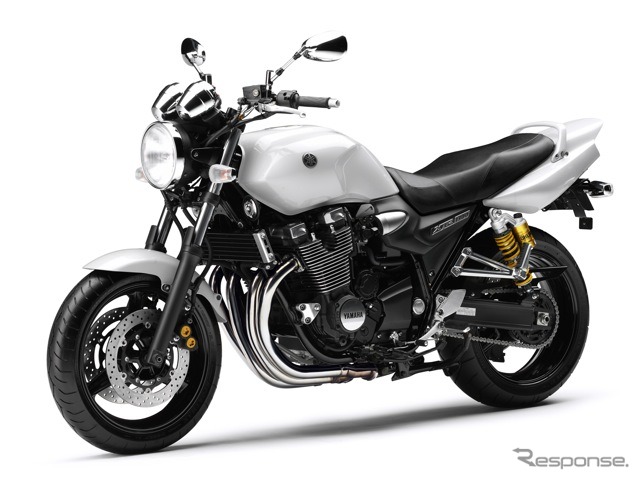 XJR1300
