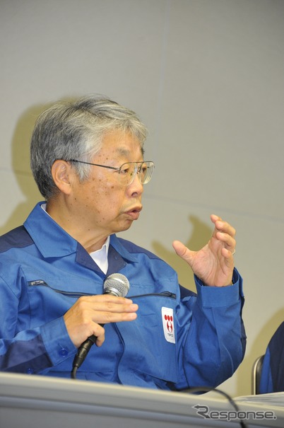 （25日19時・東電本店）　撮影＝石田信一郎