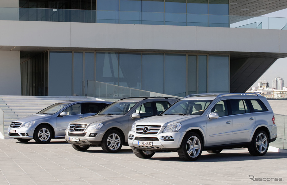 メルセデスベンツのSUV。左からRクラス、Mクラス、GLクラス