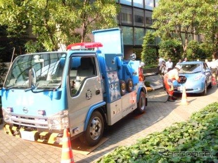 EV用充電機能付きロードサービスカー