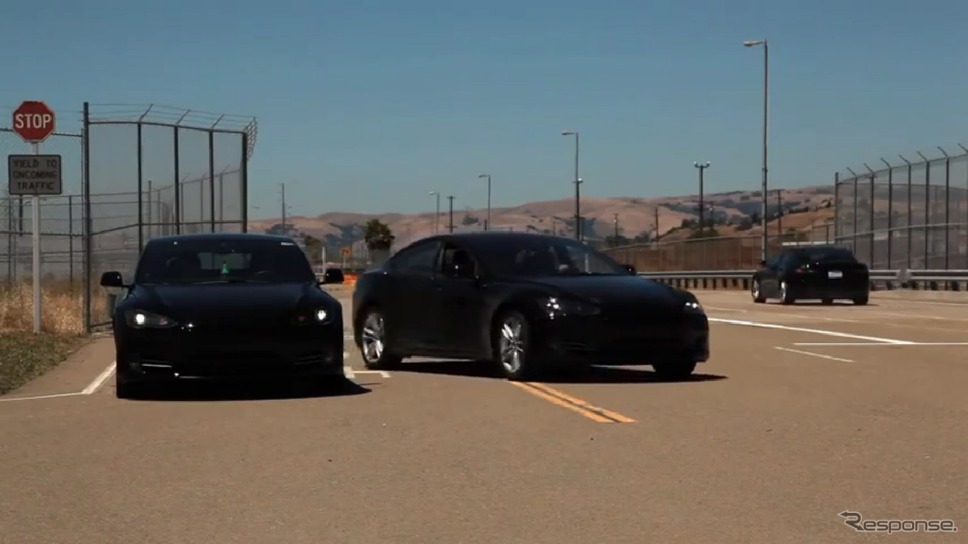 テスラモデルSのプロトタイプ車によるテスト映像
