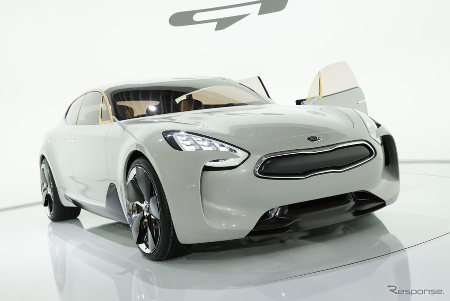 韓国キアモーターズのFRスポーツセダンコンセプトカー、GT（フランクフルトモーターショー11）