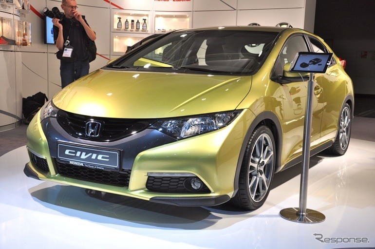 ホンダ シビック 新型 （フランクフルトモーターショー11）