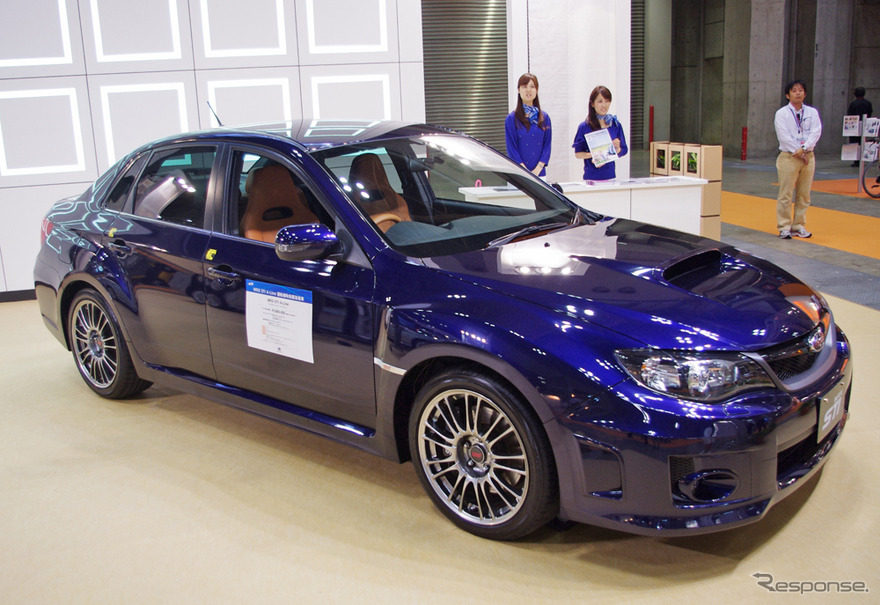 スバル インプレッサ WRX STI A-Line 運転補助装置装着車