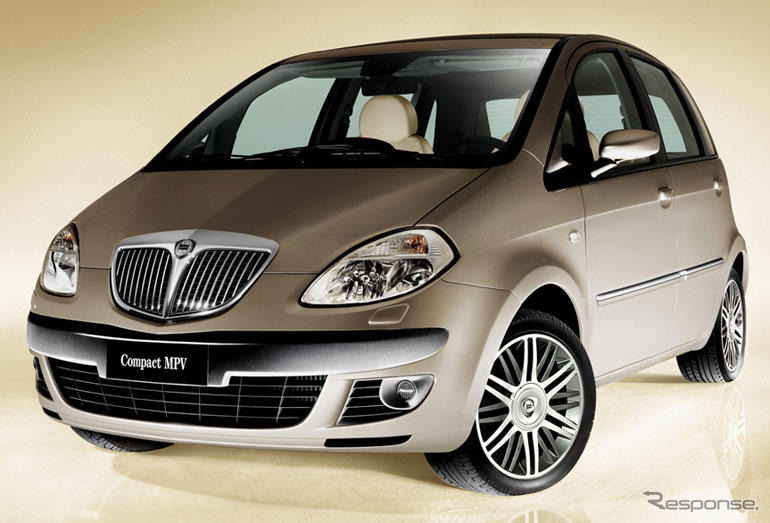 【ジュネーブモーターショー'04続報】エレガントマルチ…ランチア『ムーザ』