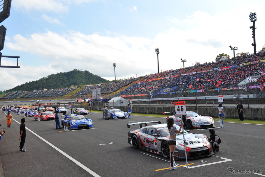 GTアソシエイション、2012年のSUPER GTレースカレンダー変更を発表（写真：2011年の最終戦）