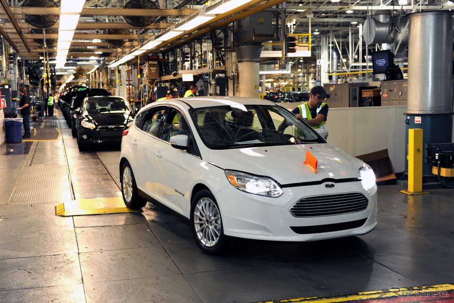 米ミシガン州ウェイン工場で生産が開始されたフォードモーター初の市販EV、フォーカス・エレクトリック