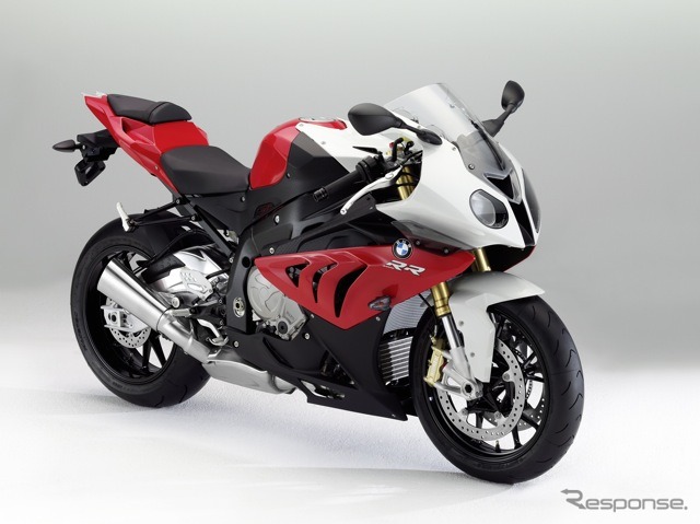 BMW S1000RRをフルモデルチェンジ---高感度のレスポンス