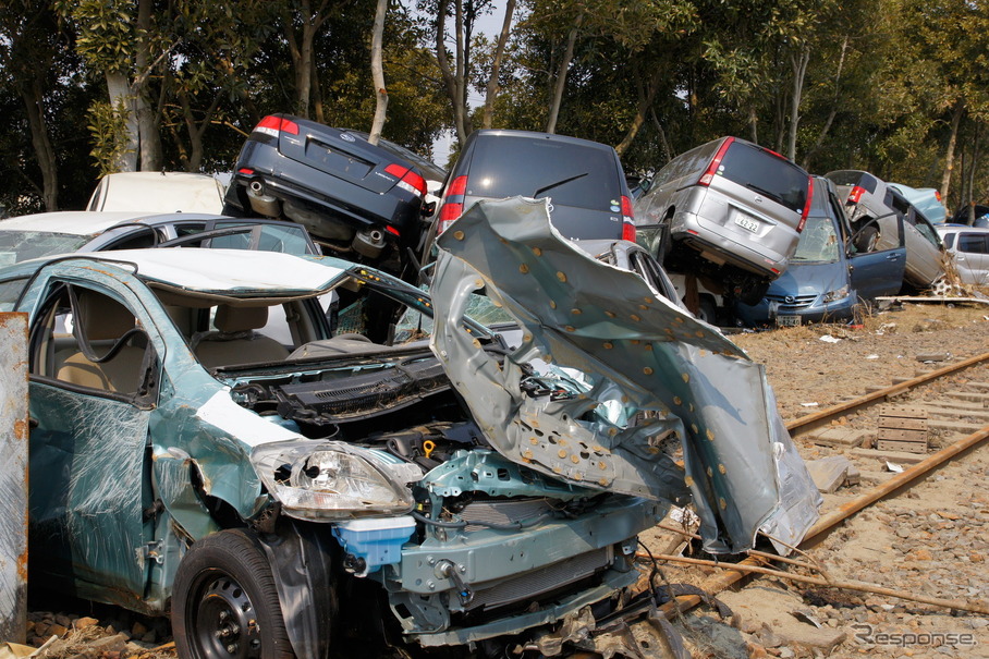 写真：東日本大震災で被災した車両