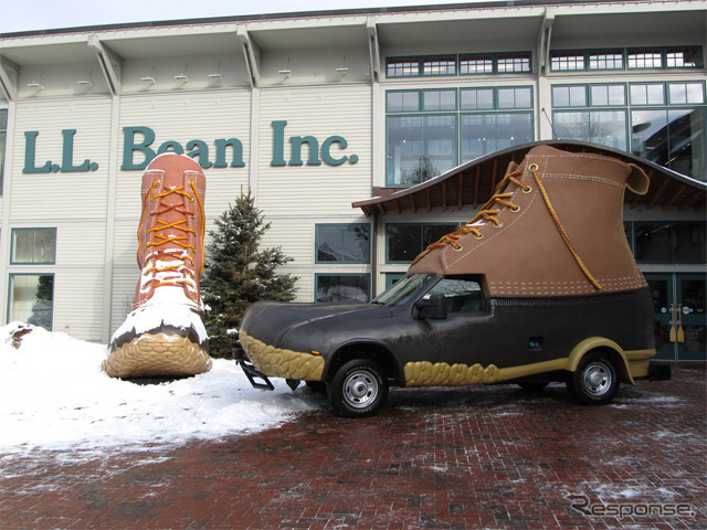 L.L.Beanが創業100周年を記念して製作したブーツモービル