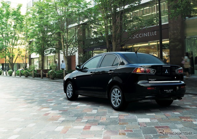 三菱ギャランフォルティス