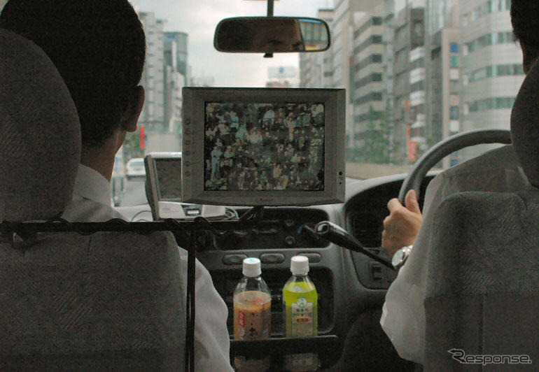 【モバイル放送走行試験】携帯型端末は7月、車載器は秋に登場