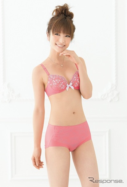 ふっくら美胸 プリっと美尻をつくる ワコール レスポンス Response Jp ふっくら美胸 プリっと美尻をつくる ワコール レスポンス Response Jp