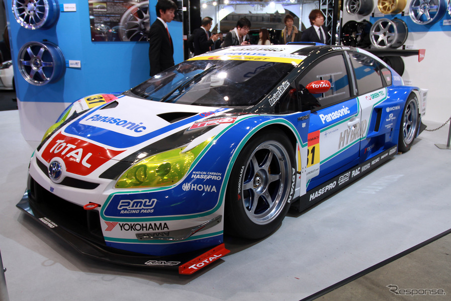 トヨタ・プリウスGT300（東京オートサロン）