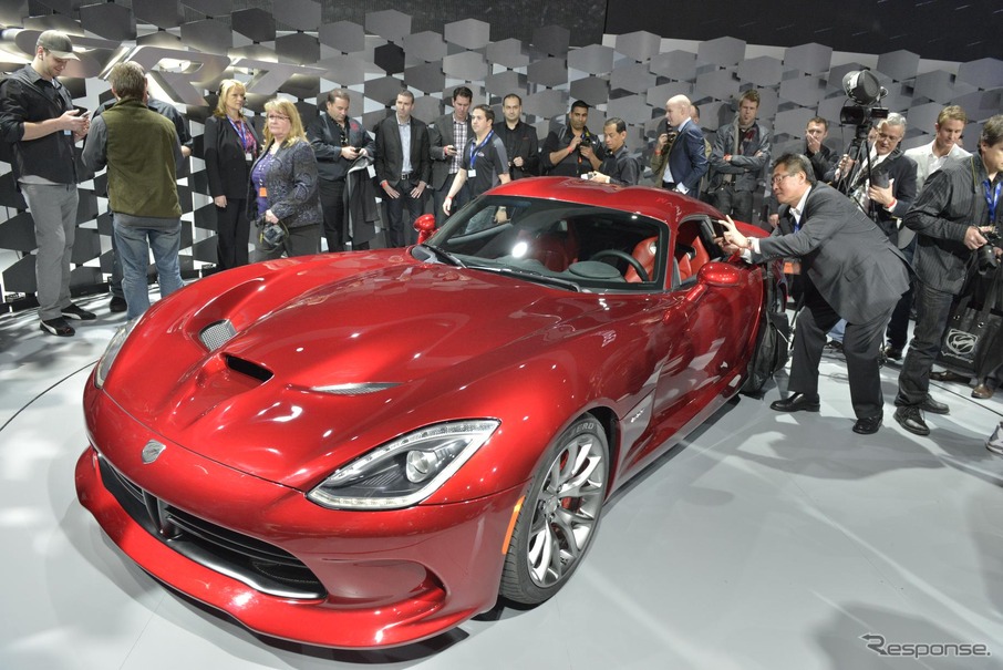 SRT バイパー（ニューヨークモーターショー12）