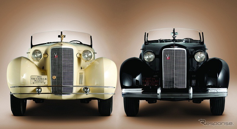 1934年型ランブルシート付きロードスター（モデル5802）と1937年型フェートン（モデル5859）
