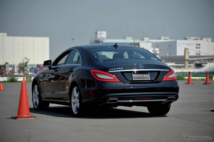 Mercedes-Benz Experience Safety Driving Day お台場