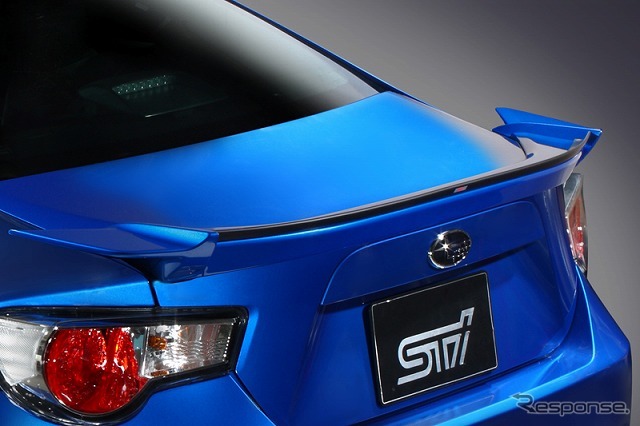 STI・BRZエアロパッケージ車用ガーニーフラップ
