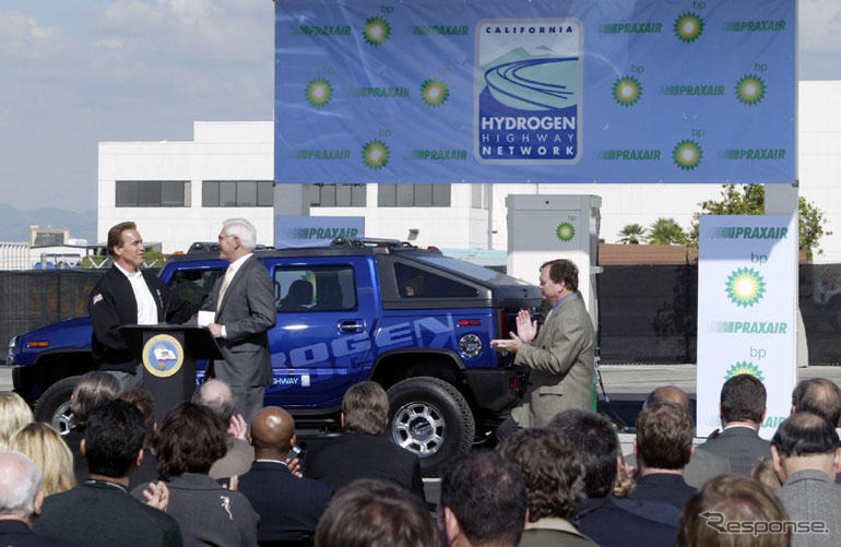 【新聞ウォッチ】シュワ知事、張社長と会談…ハイブリッド誘致でトップセールス