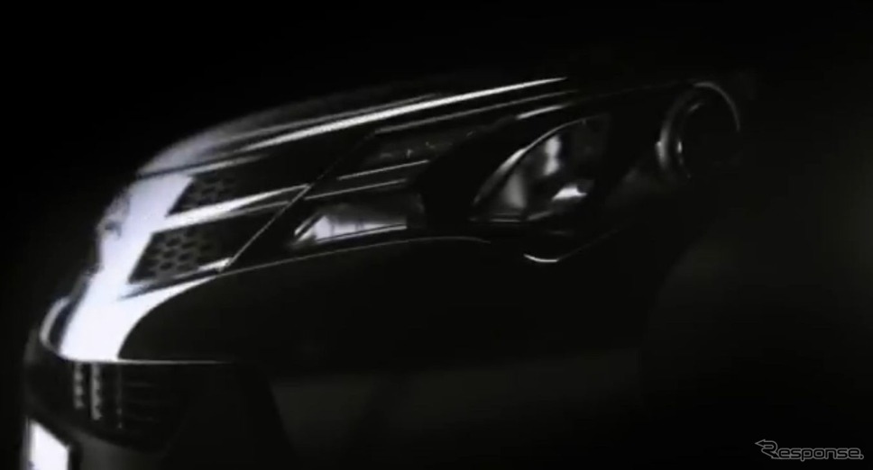 新型トヨタRAV4のティーザー映像（動画キャプチャ）