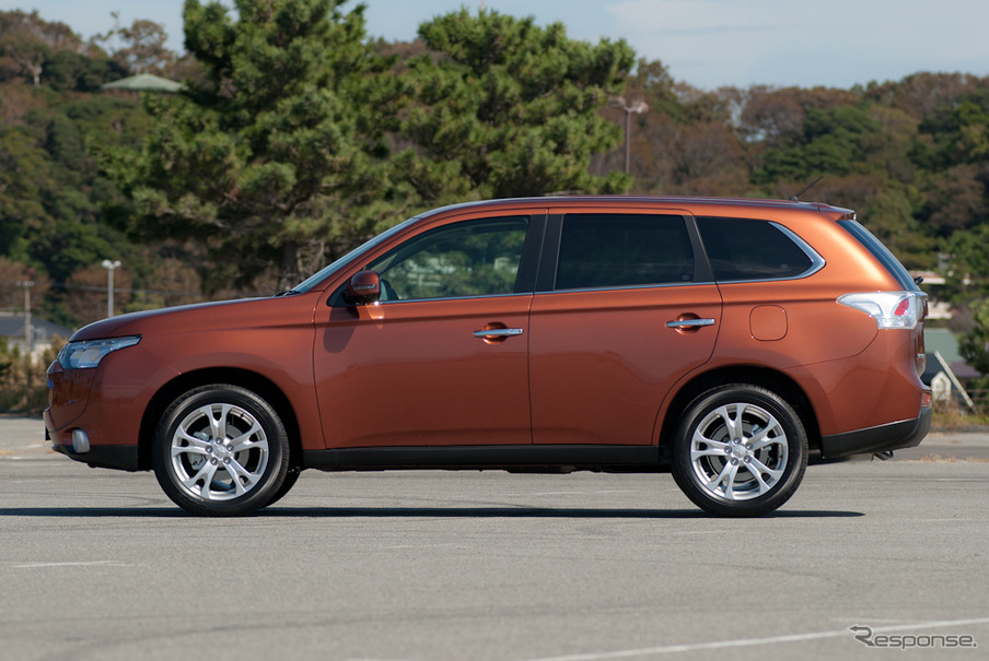 三菱・アウトランダー(参考画像)