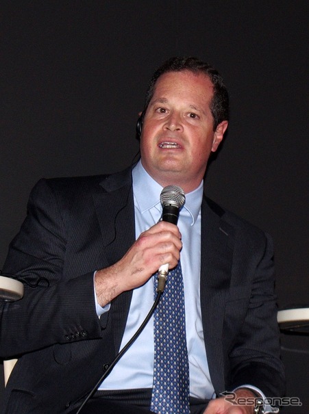 米国セールスフォース・ドットコムからジョン・ソマージェイ氏