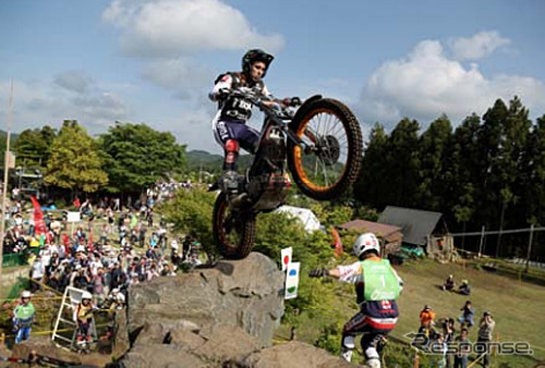 2012年日本グランプリ優勝のトニー・ボウ選手