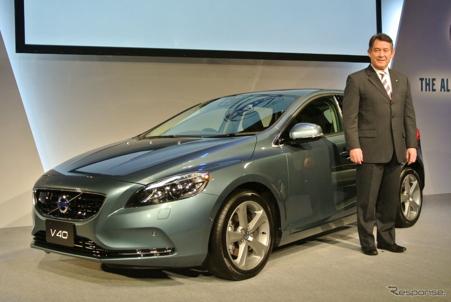 ボルボ V40 発表会