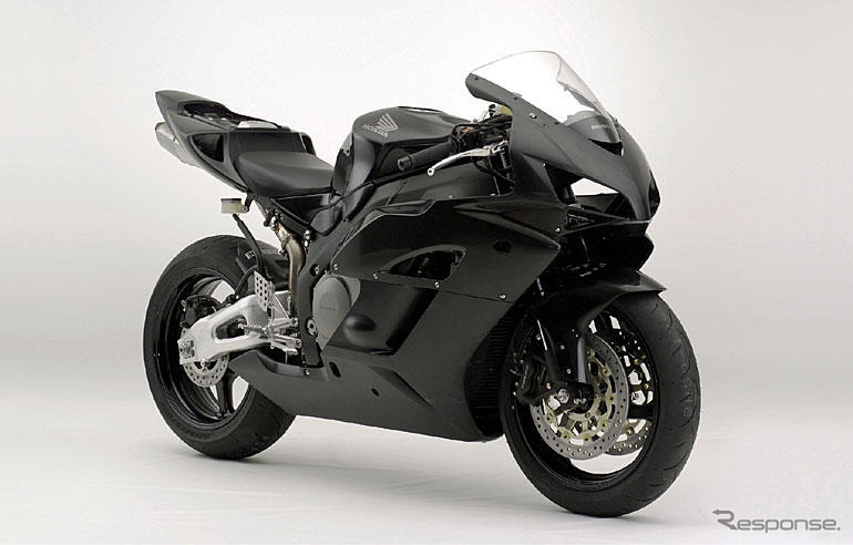 ホンダ、レース専用車発売…モトGPマシンの技術を採用