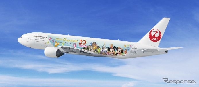 JAL、東京ディズニーリゾート30周年記念タイアップ特別塗装機が就航 