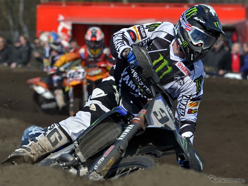 第2ヒートで10位に入った#34 J. ローランツ (YZ450FM)