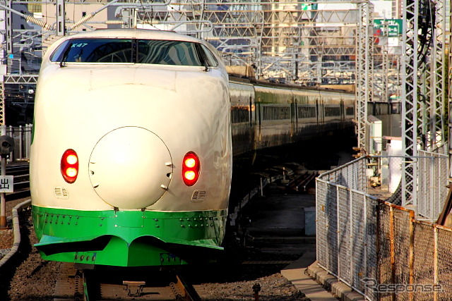 4月までに営業運転を終了したJR東日本の200系。北海道の流山温泉駅に設置されていた200系3両の廃車体も撤去、解体されることになった。