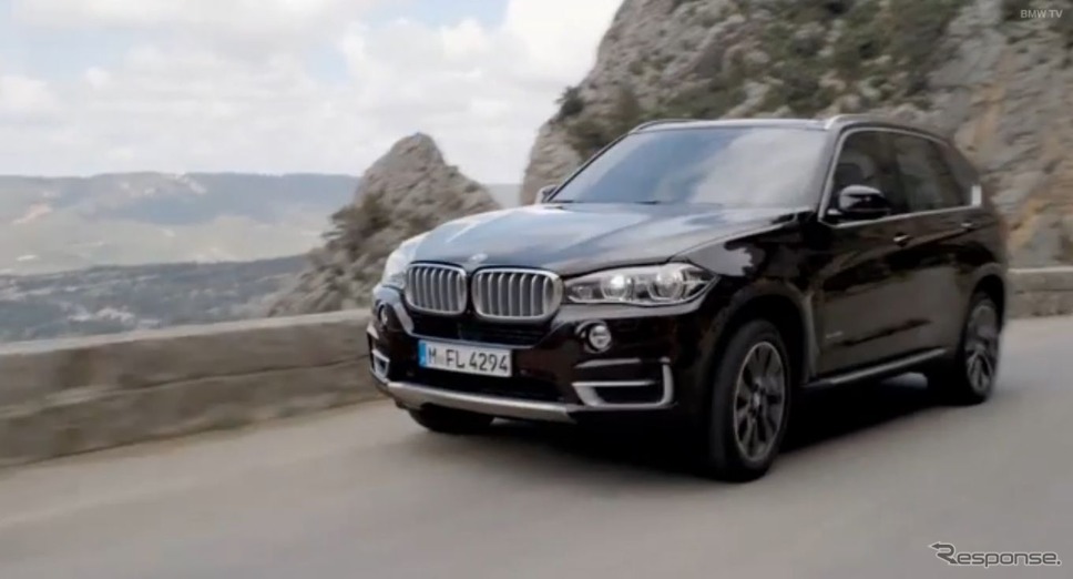 新型BMW X5の公式映像